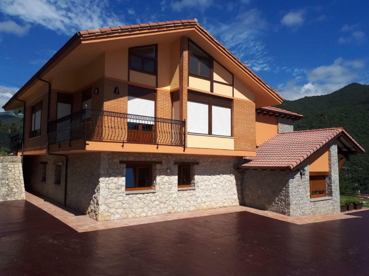 Apartamentos Camino Santo Toribio Mieses ภายนอก รูปภาพ