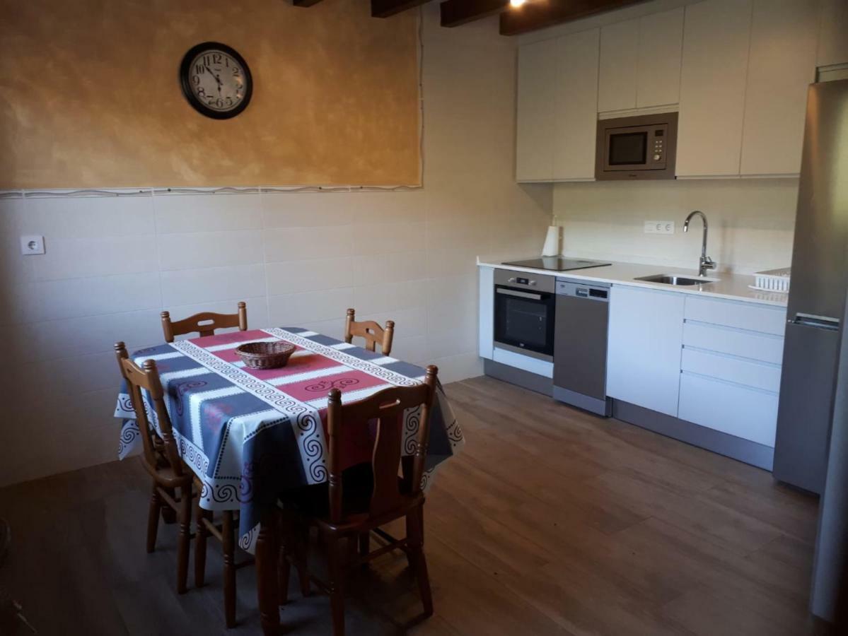 Apartamentos Camino Santo Toribio Mieses ภายนอก รูปภาพ